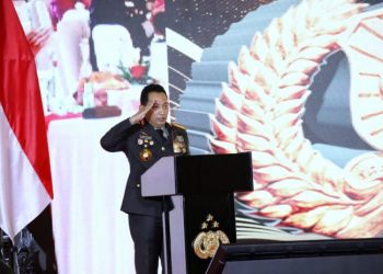 Dihadapan Wisudawan Pati, Kapolri Bertekad Wujudkan Polri yang Makin Dicintai Masyarakat
