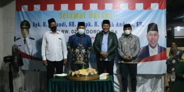 Jawab Keluhan Warga Wabup Resmikan PJU Waru