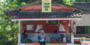 Siswa dari Masyarakat Penghasilan Rendah Kesulitan Belajar Daring