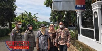 Merespon Keluhan Warga, Satpol PP Pati Tertibkan Papan Reklame