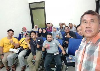 Menyongsong Anugerah Desa Wisata, FISIP UHT Surabaya Jalin Kerjasama dengan Desa Kalanganyar